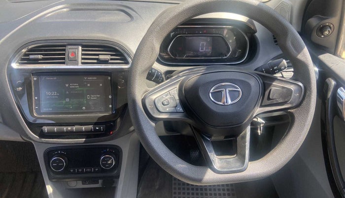 2020 Tata Tiago XZ PLUS DUAL TONE PETROL, Petrol, Manual, 24,993 km, Steering Wheel Close Up