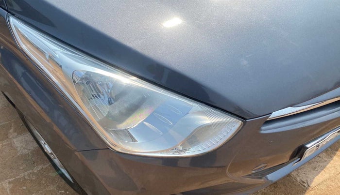 2018 Hyundai Eon ERA +, Petrol, Manual, 39,002 km, Right headlight - Minor scratches