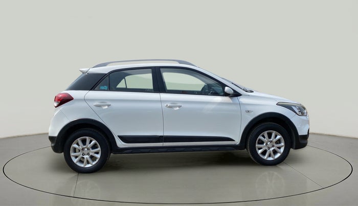 2015 Hyundai i20 Active 1.2 BASE, Petrol, Manual, 77,392 km, Right Side View