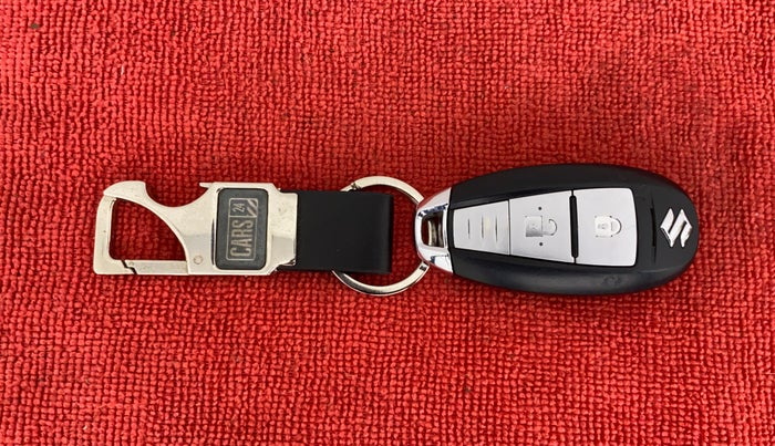 2015 Maruti S Cross ZETA 1.3, Diesel, Manual, 58,303 km, Key Close Up
