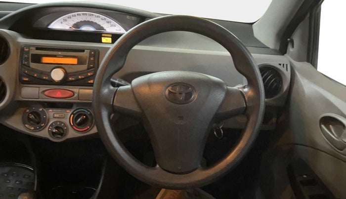 2011 Toyota Etios Liva G, Petrol, Manual, 38,363 km, Steering Wheel Close Up