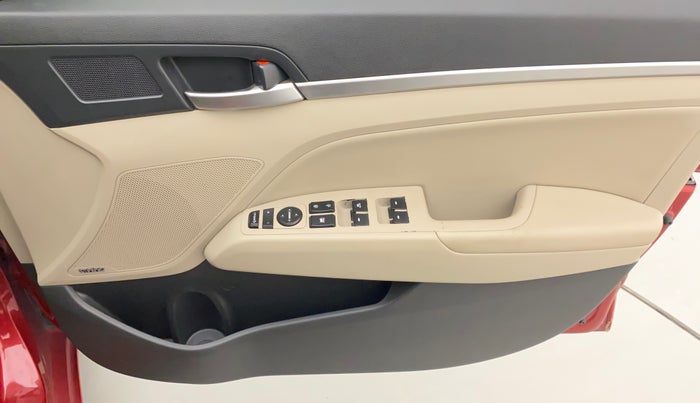2021 Hyundai New Elantra 2.0 SX(O) AT PETROL, Petrol, Automatic, 42,335 km, Driver Side Door Panels Control