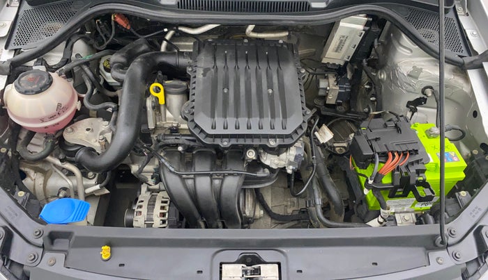 2018 Volkswagen Ameo HIGHLINE PLUS 1.0L 16 ALLOY, Petrol, Manual, 35,772 km, Open Bonet
