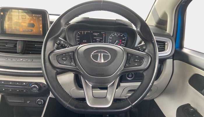 2022 Tata ALTROZ XZ PLUS DIESEL, Diesel, Manual, 17,163 km, Steering Wheel Close Up