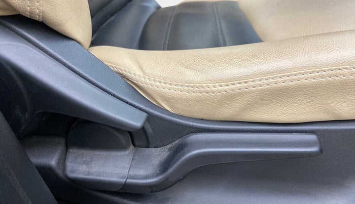2018 Honda Amaze 1.2L I-VTEC VX, Petrol, Manual, 39,972 km, Driver Side Adjustment Panel