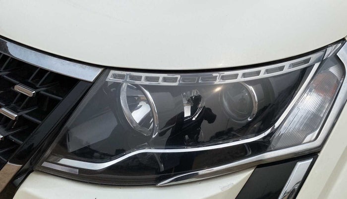 2019 Mahindra XUV500 W9, Diesel, Manual, 59,793 km, Left headlight - Cornering lights not working