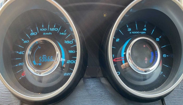 2019 Mahindra XUV500 W9, Diesel, Manual, 59,793 km, Odometer Image