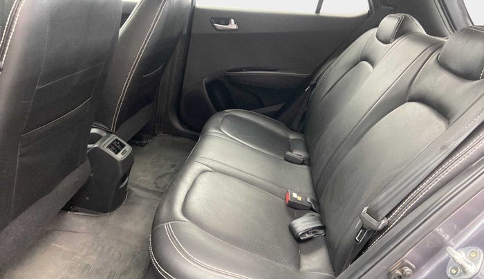 2018 Hyundai Grand i10 SPORTZ (O) 1.2 KAPPA VTVT, Petrol, Manual, 17,900 km, Right Side Rear Door Cabin