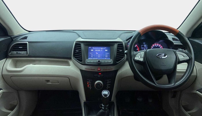 2019 Mahindra XUV300 W6 1.5 DIESEL, Diesel, Manual, 62,238 km, Dashboard