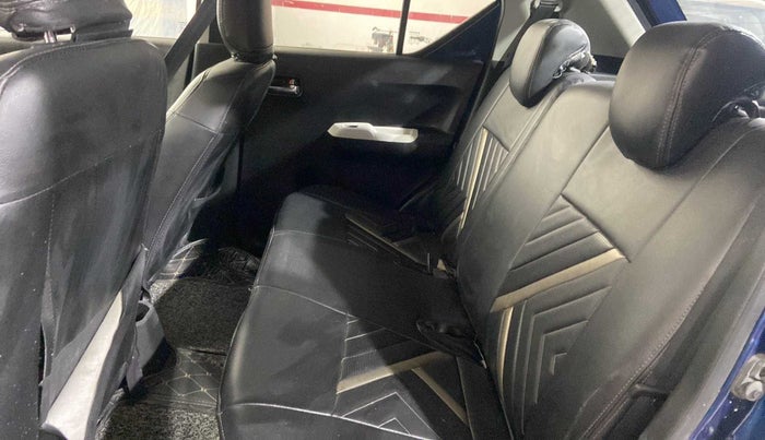 2019 Maruti IGNIS ZETA 1.2, Petrol, Manual, 51,219 km, Second-row right seat - Cover slightly stained