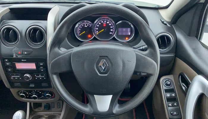 2018 Renault Duster RXL PETROL 104, Petrol, Manual, 41,151 km, Steering Wheel Close Up