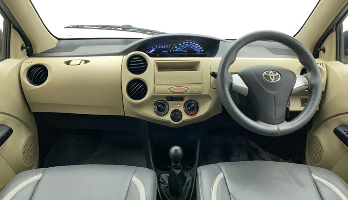 2017 Toyota Etios Liva G, Petrol, Manual, 50,222 km, Dashboard
