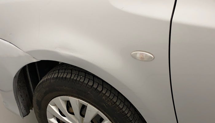 2017 Toyota Etios Liva G, Petrol, Manual, 50,222 km, Left fender - Minor scratches