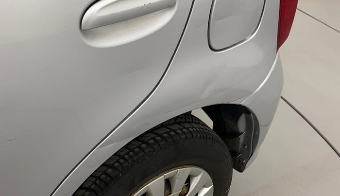 2017 Toyota Etios Liva G, Petrol, Manual, 50,222 km, Left quarter panel - Minor scratches