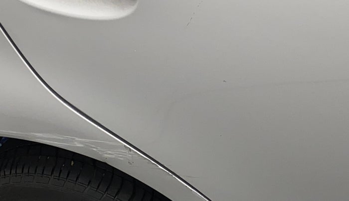 2017 Toyota Etios Liva G, Petrol, Manual, 50,222 km, Right quarter panel - Minor scratches