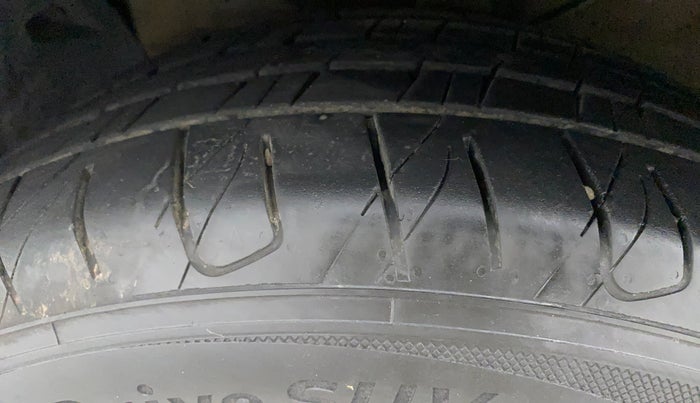 2019 Hyundai Creta SX AT 1.6 PETROL, Petrol, Automatic, 44,269 km, Left Front Tyre Tread