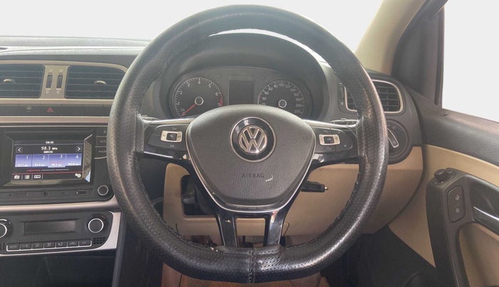 2016 Volkswagen Polo HIGHLINE1.2L, Petrol, Manual, 74,761 km, Steering Wheel Close Up