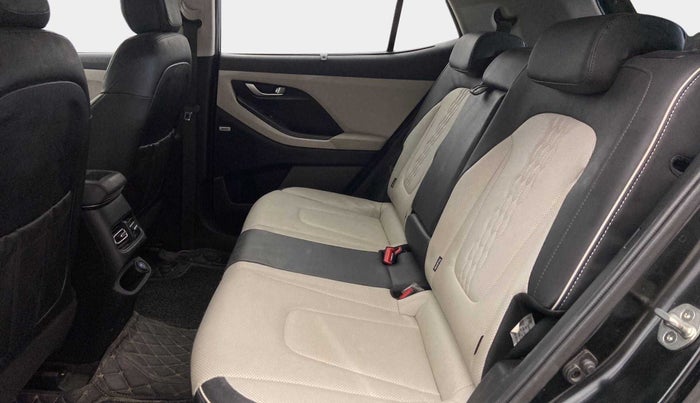 2020 Hyundai Creta SX (O) IVT 1.5 PETROL, Petrol, Automatic, 29,177 km, Second-row right seat - Cover slightly stained