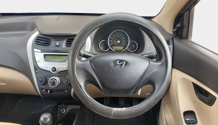 2017 Hyundai Eon MAGNA +, Petrol, Manual, 15,621 km, Steering Wheel Close Up