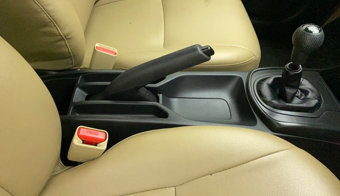 2015 Honda City 1.5L I-VTEC S MT, Petrol, Manual, 51,645 km, Gear Lever