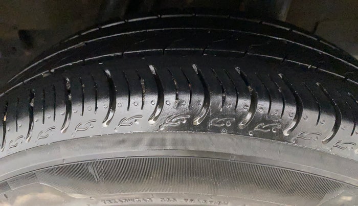 2015 Honda City 1.5L I-VTEC S MT, Petrol, Manual, 51,645 km, Left Rear Tyre Tread