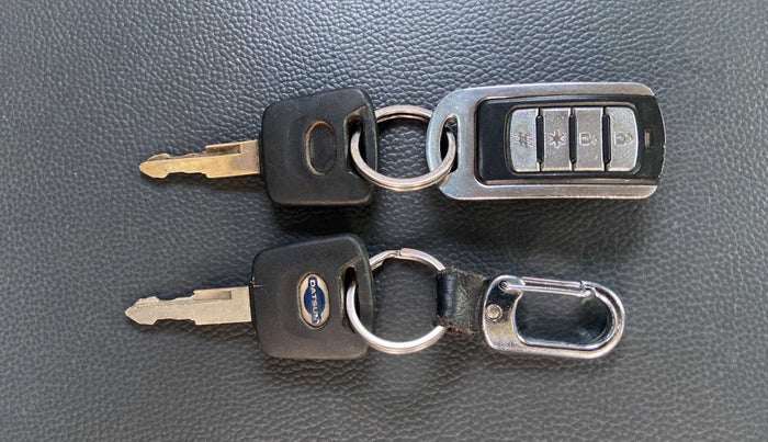 2016 Datsun Redi Go T (O), Petrol, Manual, 56,664 km, Key Close Up