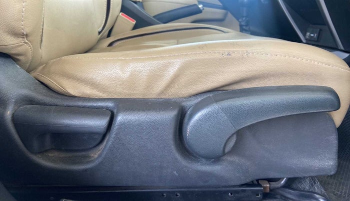 2019 Honda City 1.5L I-VTEC V MT, Petrol, Manual, 66,658 km, Driver Side Adjustment Panel