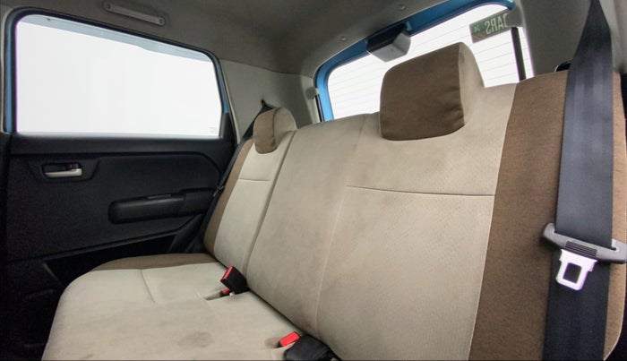 2019 Maruti New Wagon-R ZXI 1.2 AMT, Petrol, Automatic, 93,082 km, Right Side Rear Door Cabin