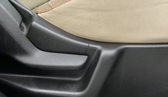 2019 Maruti New Wagon-R ZXI 1.2 AMT, Petrol, Automatic, 93,082 km, Driver Side Adjustment Panel