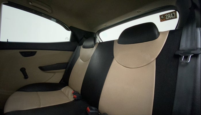 2015 Hyundai Eon ERA +, Petrol, Manual, 84,708 km, Right Side Rear Door Cabin