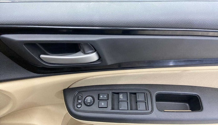 2018 Honda Amaze 1.2L I-VTEC S, Petrol, Manual, 49,061 km, Driver Side Door Panels Control