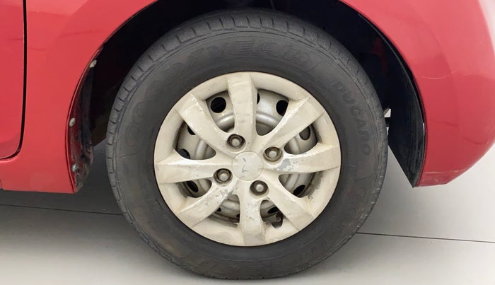 2015 Hyundai Eon ERA +, Petrol, Manual, 21,963 km, Right Front Wheel