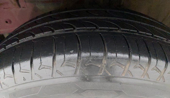 2018 Hyundai Elite i20 SPORTZ 1.2, Petrol, Manual, 40,874 km, Left Front Tyre Tread