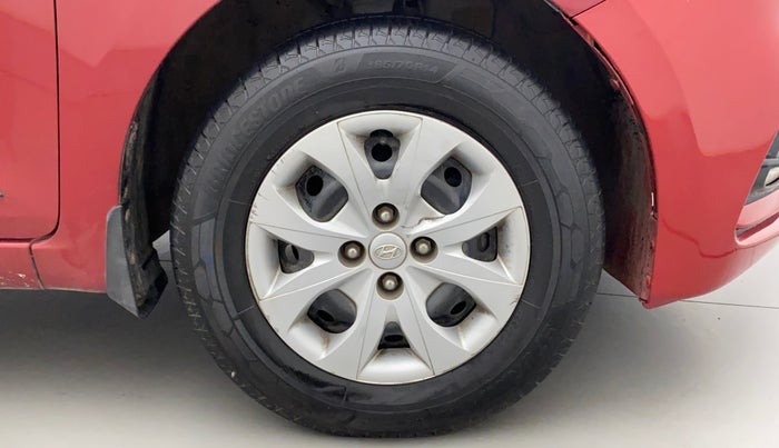 2018 Hyundai Elite i20 SPORTZ 1.2, Petrol, Manual, 40,874 km, Right Front Wheel