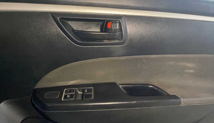 2017 Maruti Swift LXI (O), Petrol, Manual, 55,004 km, Driver Side Door Panels Control