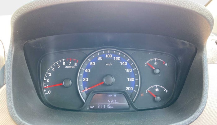 2014 Hyundai Xcent S 1.2, Petrol, Manual, 31,077 km, Odometer Image