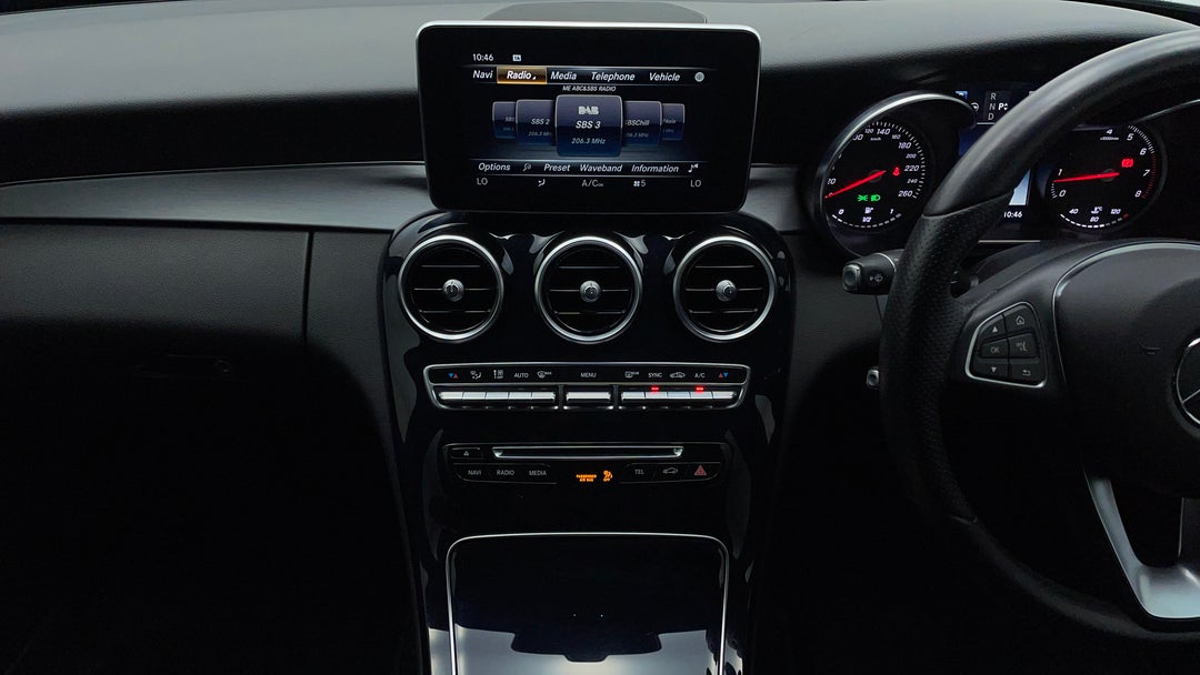 2016 Mercedes-benz C250 C250, Automatic, 66463 km, Center Console