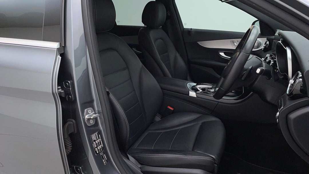 2016 Mercedes-benz C250 C250, Automatic, 66463 km, Right Side Front Door Cabin View