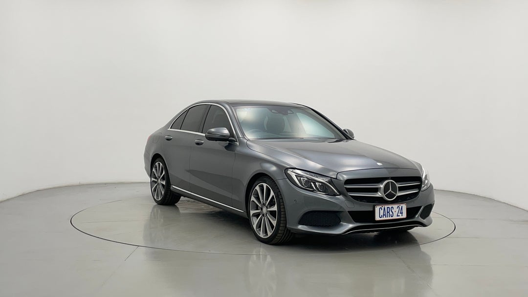 2016 Mercedes-benz C250 C250, Automatic, 66463 km, Right Front Diagonal (45- Degree) View