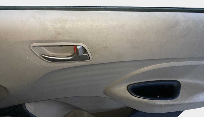 2019 Hyundai NEW SANTRO SPORTZ AMT, Petrol, Automatic, 49,781 km, Driver Side Door Panels Control