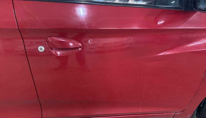 2015 Hyundai Eon SPORTZ, Petrol, Manual, 50,129 km, Driver-side door - Minor scratches