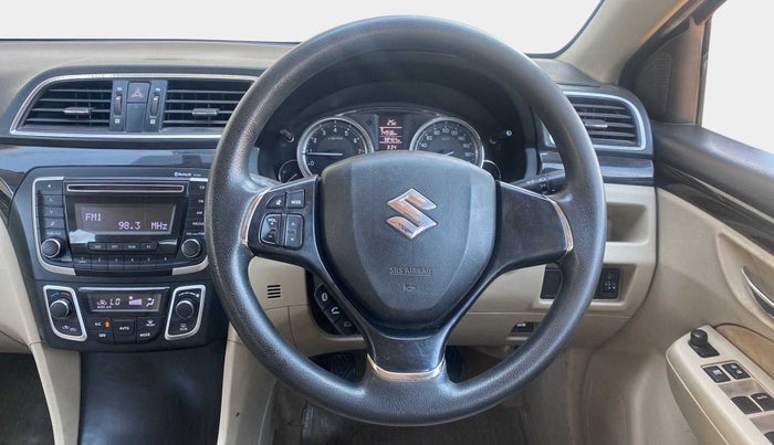2015 Maruti Ciaz ZXI, Petrol, Manual, 98,458 km, Steering Wheel Close Up