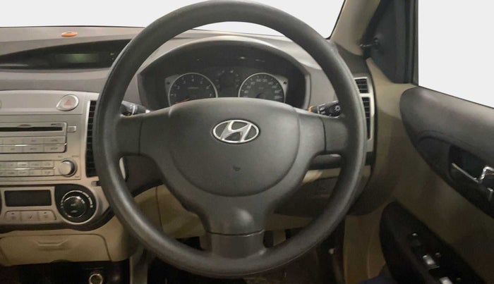 2011 Hyundai i20 MAGNA 1.2, Petrol, Manual, 38,329 km, Steering Wheel Close Up