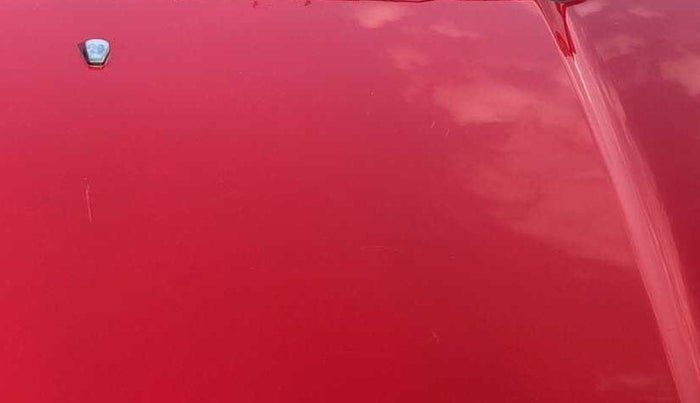 2016 Mahindra Kuv100 K2 6 STR, Petrol, Manual, 34,183 km, Bonnet (hood) - Slightly dented