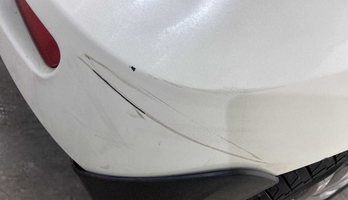 2016 Maruti Baleno ZETA PETROL 1.2, Petrol, Manual, 96,466 km, Rear bumper - Minor scratches
