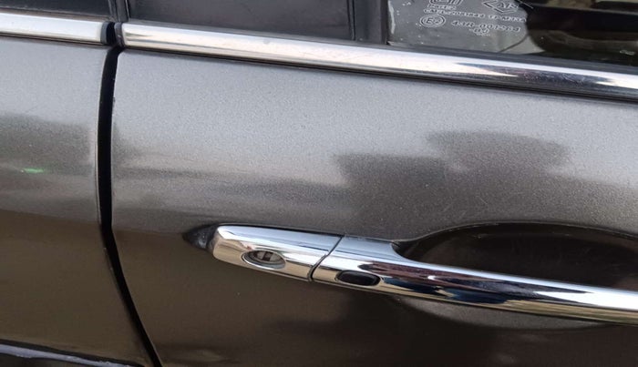 2019 Maruti Ciaz ALPHA 1.5 SHVS PETROL, Petrol, Manual, 16,277 km, Driver-side door - Minor scratches