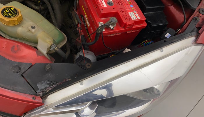 2018 Tata Tiago XM PETROL, Petrol, Manual, 58,624 km, Left headlight - Clamp has minor damage