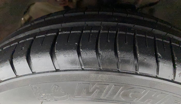 2018 Tata Tiago XM PETROL, Petrol, Manual, 58,624 km, Left Front Tyre Tread