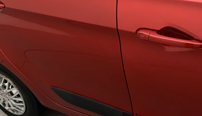 2018 Tata Tiago XM PETROL, Petrol, Manual, 58,624 km, Right rear door - Paint has faded