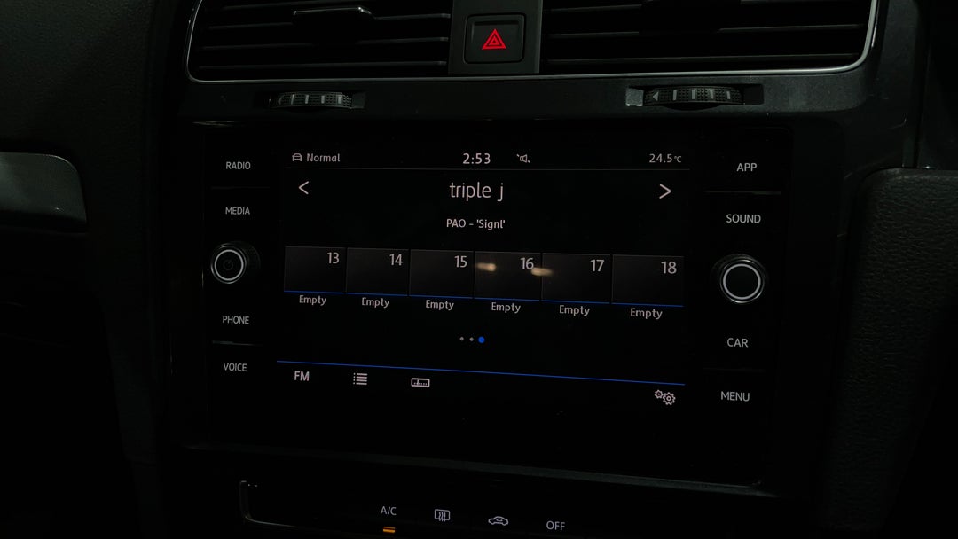 2018 Volkswagen Golf 110 Tsi Trendline, Automatic, 103584 km, Infotainment System